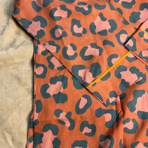 🐆 Powder Leopard Pyjamas (pajamas)🐆 - Picture 10 of 14